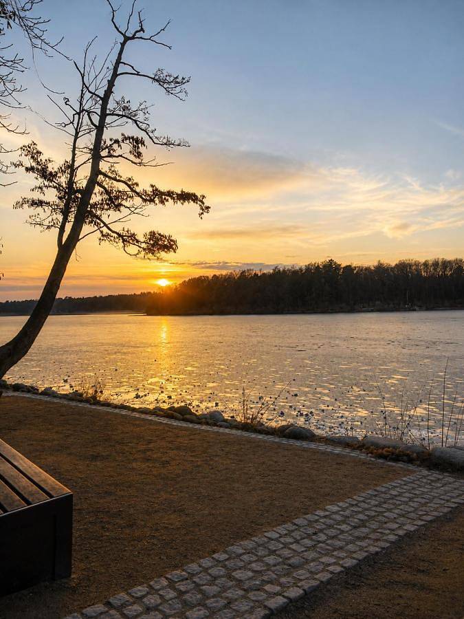 Ferienwohnung für 12 Personen, mit Seeblick und Ausblick in Strausberg - 4