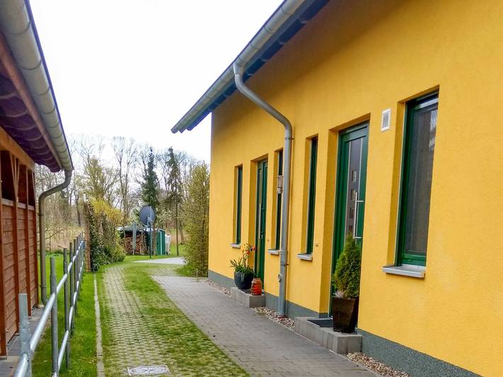 Ferienhaus für 7 Personen, mit Garten und Sauna sowie Seeblick und Terrasse, kinderfreundlich in Saal - 3