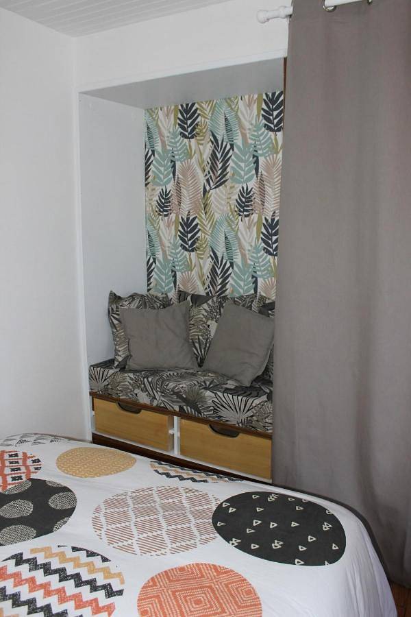 Location de vacances pour 6 personnes, avec terrasse et jacuzzi dans Lac de Villerest - 4