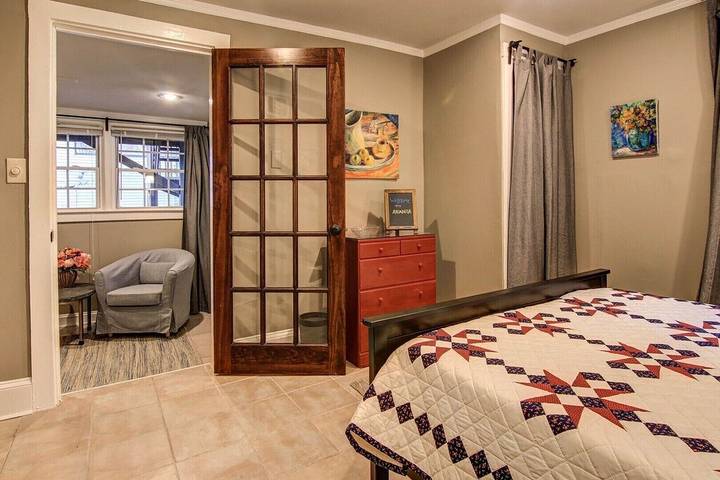 Bungalow for 2 people in Atlanta