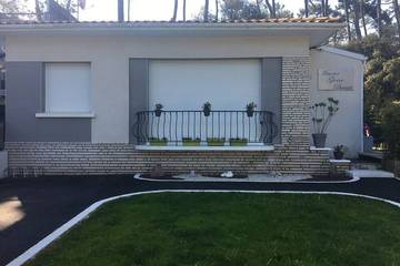 Location de vacances pour 5 personnes, avec jardin et balcon dans Plage de la Cèpe