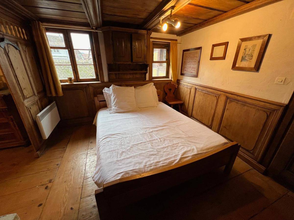 Appartement entier, Gîte de l'Ortenbourg - mobilier d antiquaire in Scherwiller, Région de Sélestat-Erstein