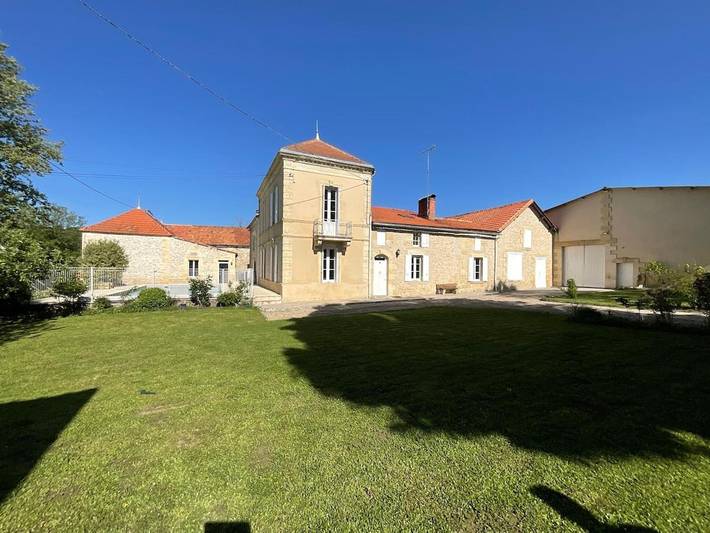 Maison de vacances pour 15 personnes, avec vue et jardin ainsi que piscine et terrasse