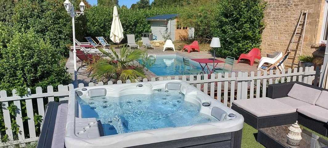 Chambre d’hôte pour 2 personnes, avec jardin et vue ainsi que terrasse et piscine - 1