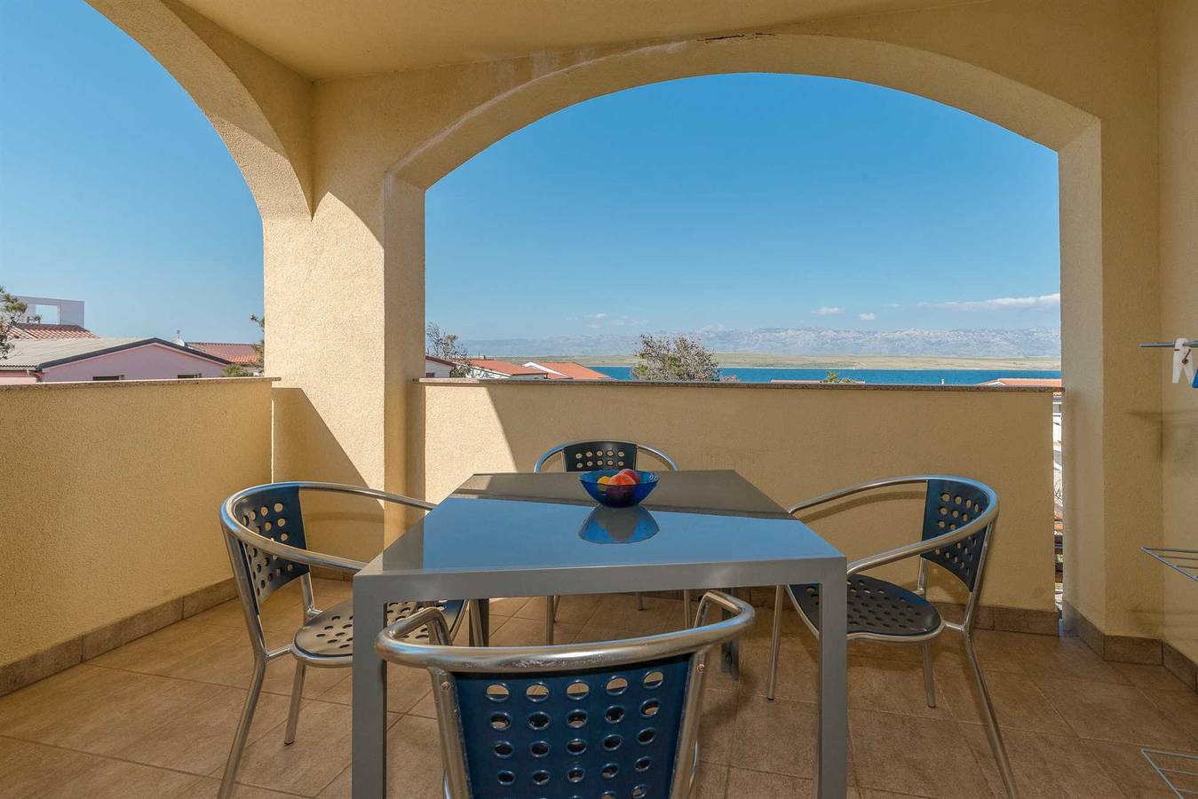 Appartamento vacanze a Vir a partire da 98€ a notte