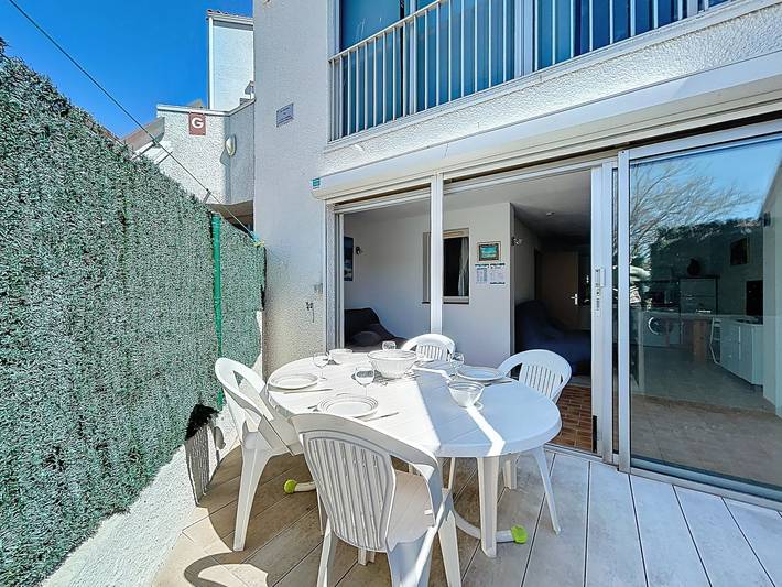 Ferienwohnung für 4 Personen, mit Terrasse und Pool