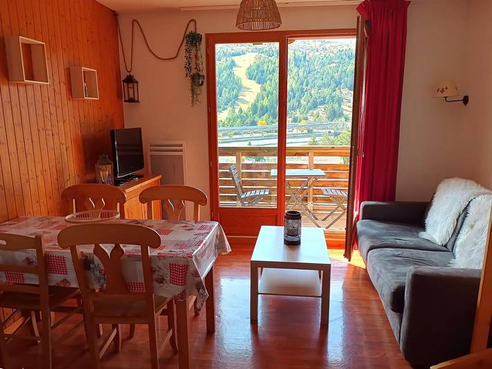Chalet pour 6 personnes, avec balcon et piscine à Le Dévoluy