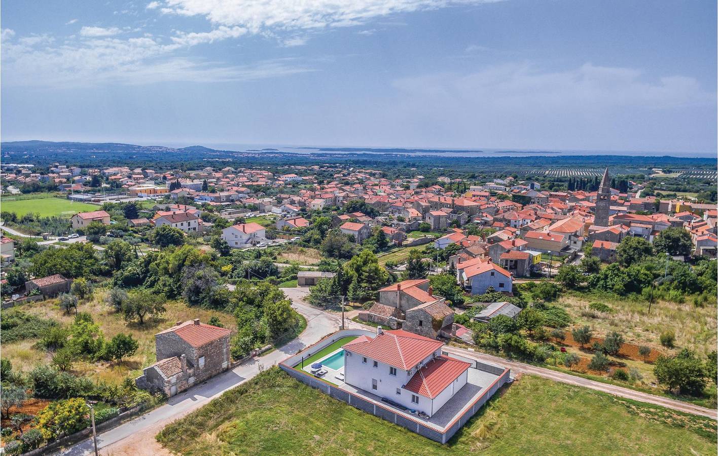 Ferienhaus für 10 Personen mit Terrasse in Galizana, Südküste Istrien