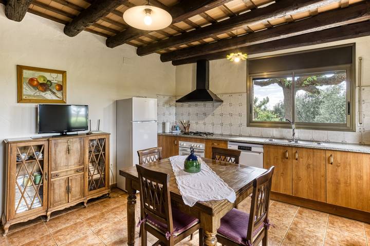 Casa rural para 6 personas, con Jardín en Serra de Daró - 4