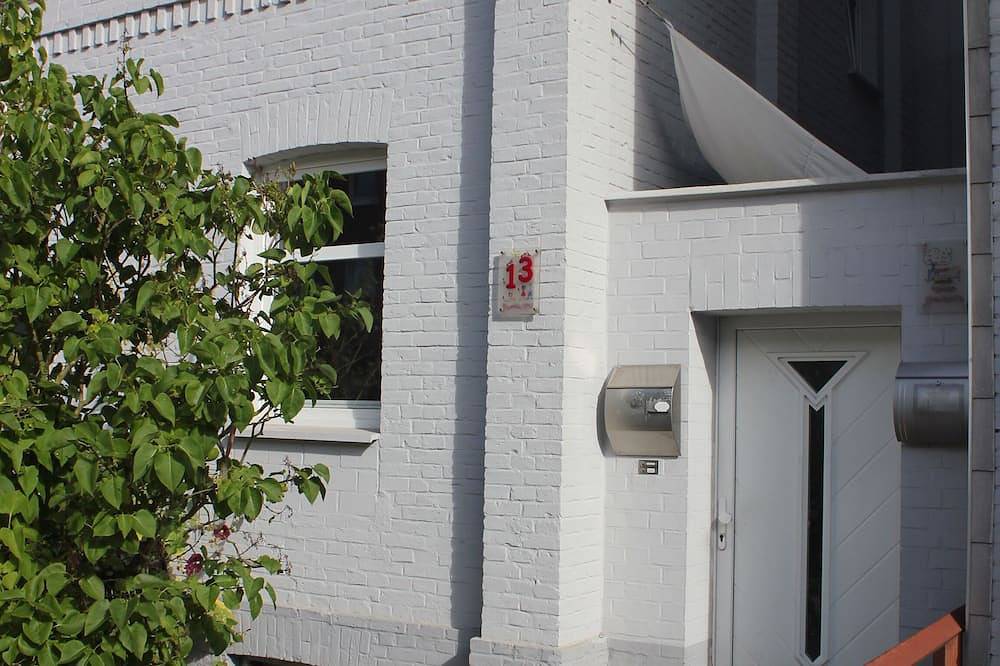 Ganze Wohnung, Gemütliche Innenstadtwohnung: Stadtflucht Lüneburg in Lüneburg, Nordheide