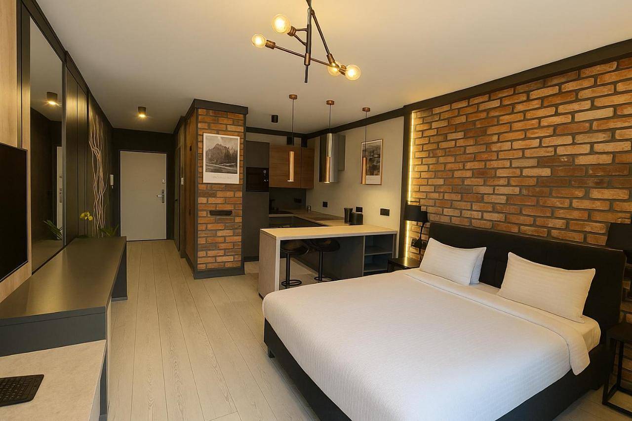 Riverside Industrial Studios - Sauna - Gym -air-conditioning-Spa-Fitness in Wrocław, Dolny Śląsk