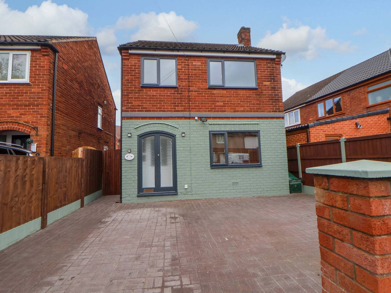 Steam and Stay @ Hoole in Chester, Cheshire West and Chester