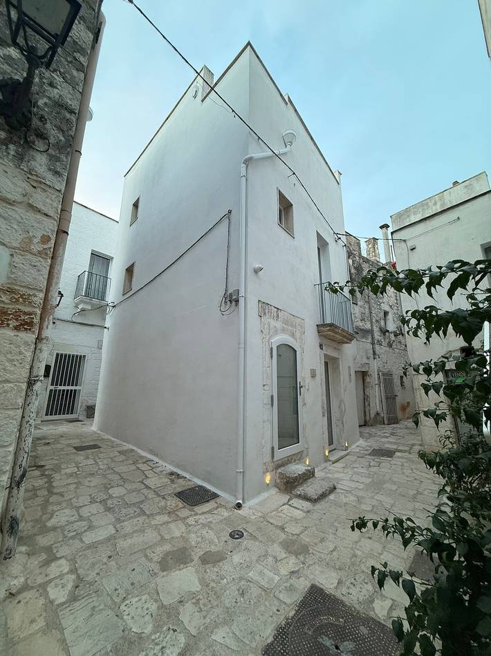 Entire apartment, Terra Mia Double Suite Room with Wi-Fi and Air Conditioning in Carovigno, Salento