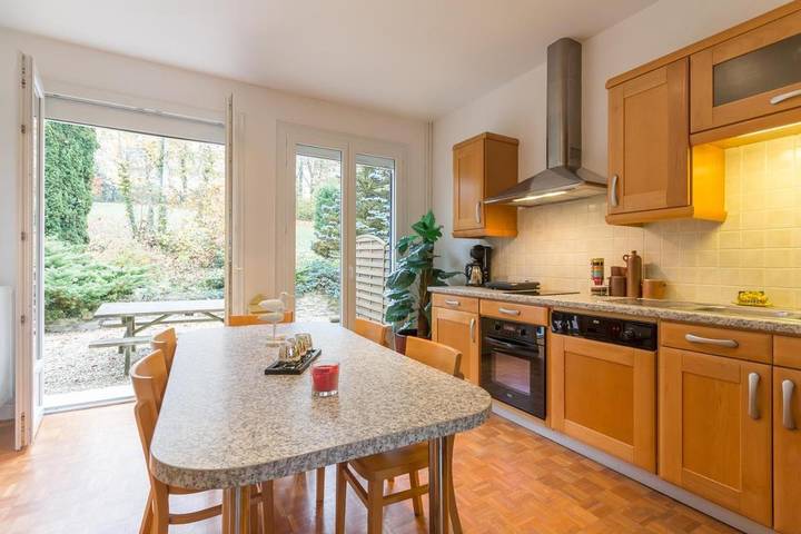 Location de vacances pour 4 personnes, avec jardin à Châtillon-sur-Seine - 2