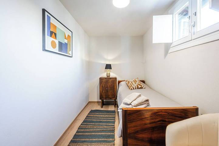 Entire apartment, Refined penthouse floor apartment opposite Osteria Francescana in Modena, Modena Province