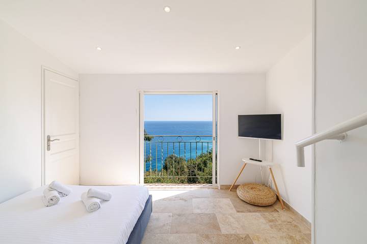 Gîte pour 6 personnes, avec balcon à Èze - 3