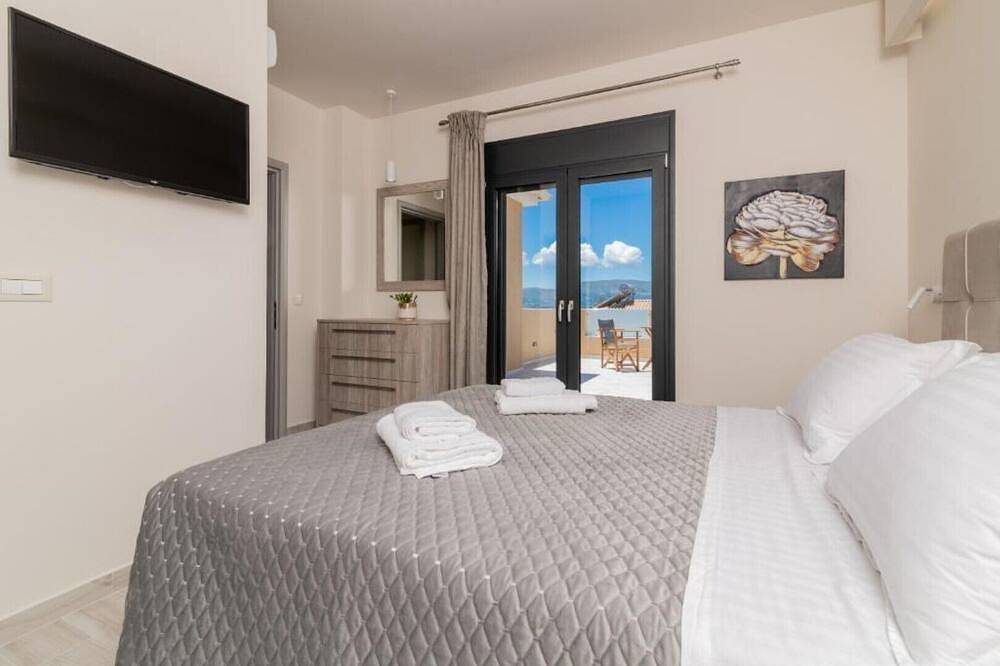 Romanza Ii Luxury Villa Leisure In Seclusion in Kalamaki, Zakynthos