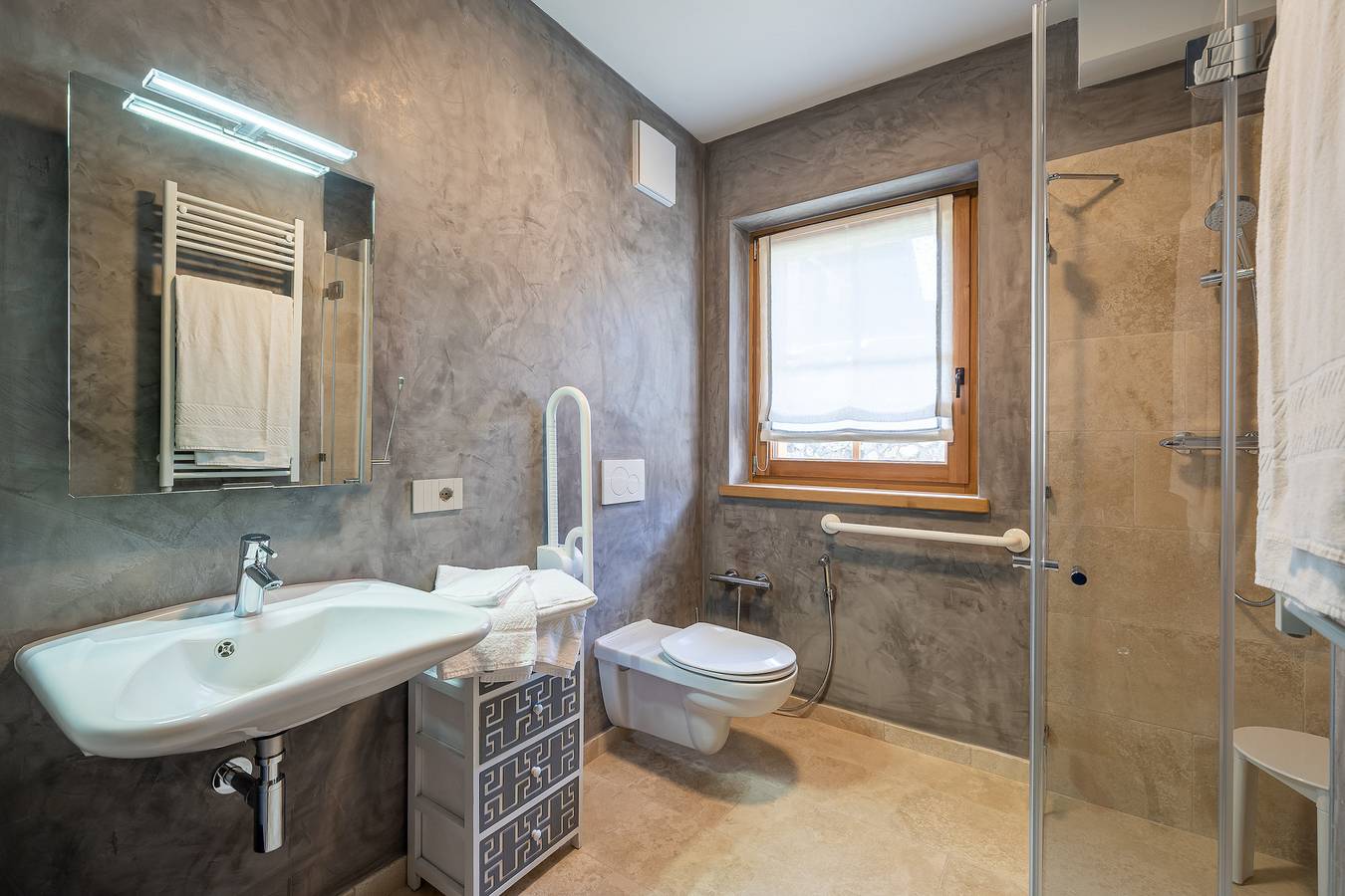 Ganze Wohnung, Chalet Ines - Appartamento 2 in Vodo di Cadore, Östliche Dolomiten