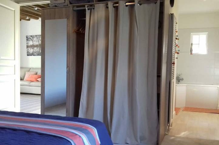 Gîte pour 5 personnes, avec terrasse et jardin à Monts - 3