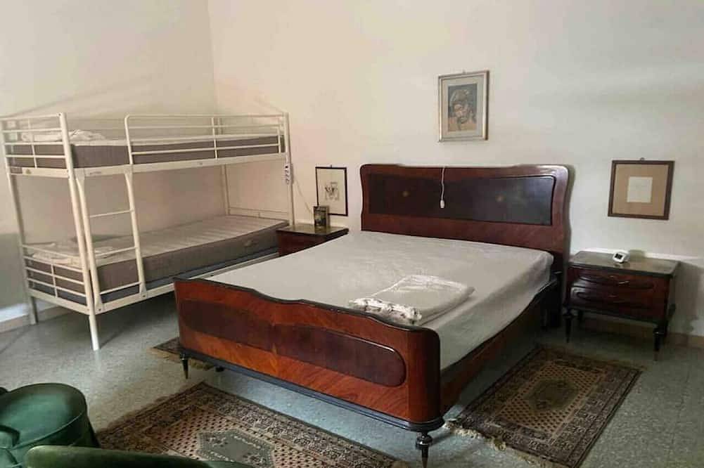 Entire apartment, “Il Centro” Nel cuore ❤️, a due passi dal mare in Giulianova, Giulianova (Municipality)