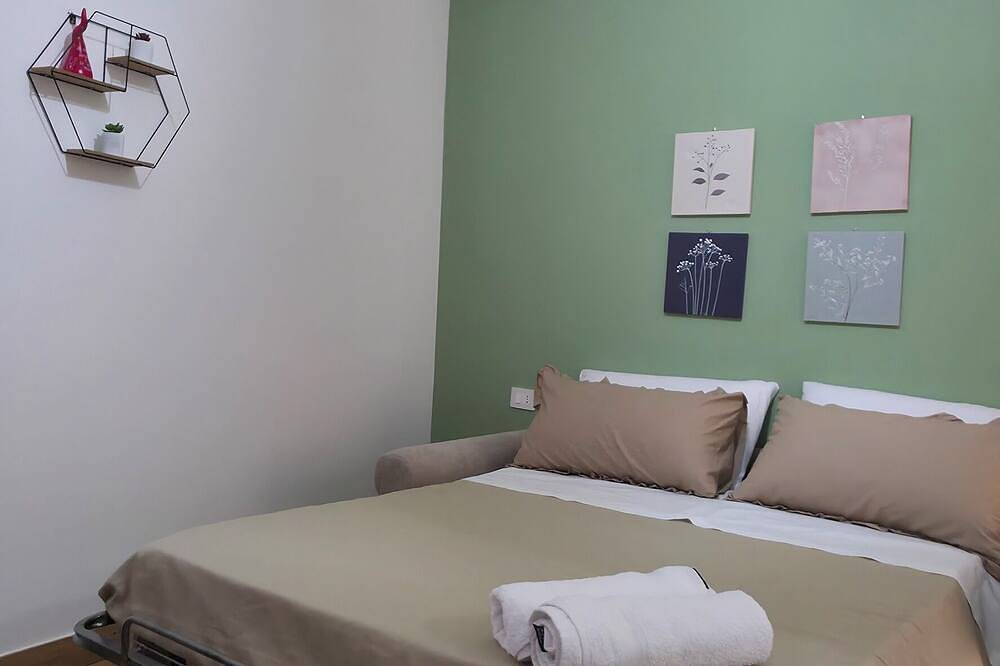 Entire apartment, Maison Luisa in Pozzuoli, Naples Province