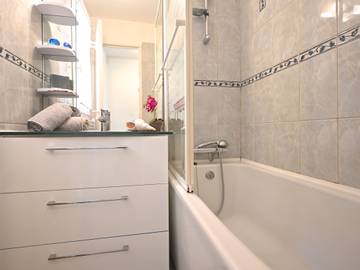 Location De Vacances pour 4 Personnes dans Cap Estérel, Saint-Raphaël, Photo 4