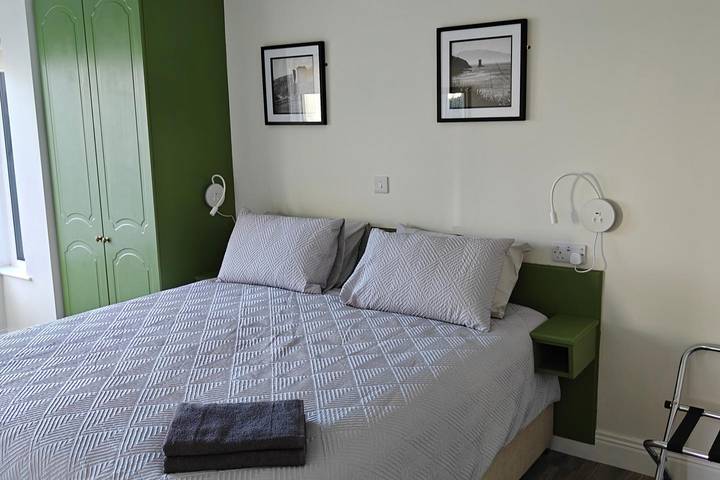 Ferienhaus für 8 Personen, mit Terrasse und Garten, kinderfreundlich in Killarney - 3