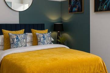 Glamping for 6 People in Brighton, Sussex, Photo 2