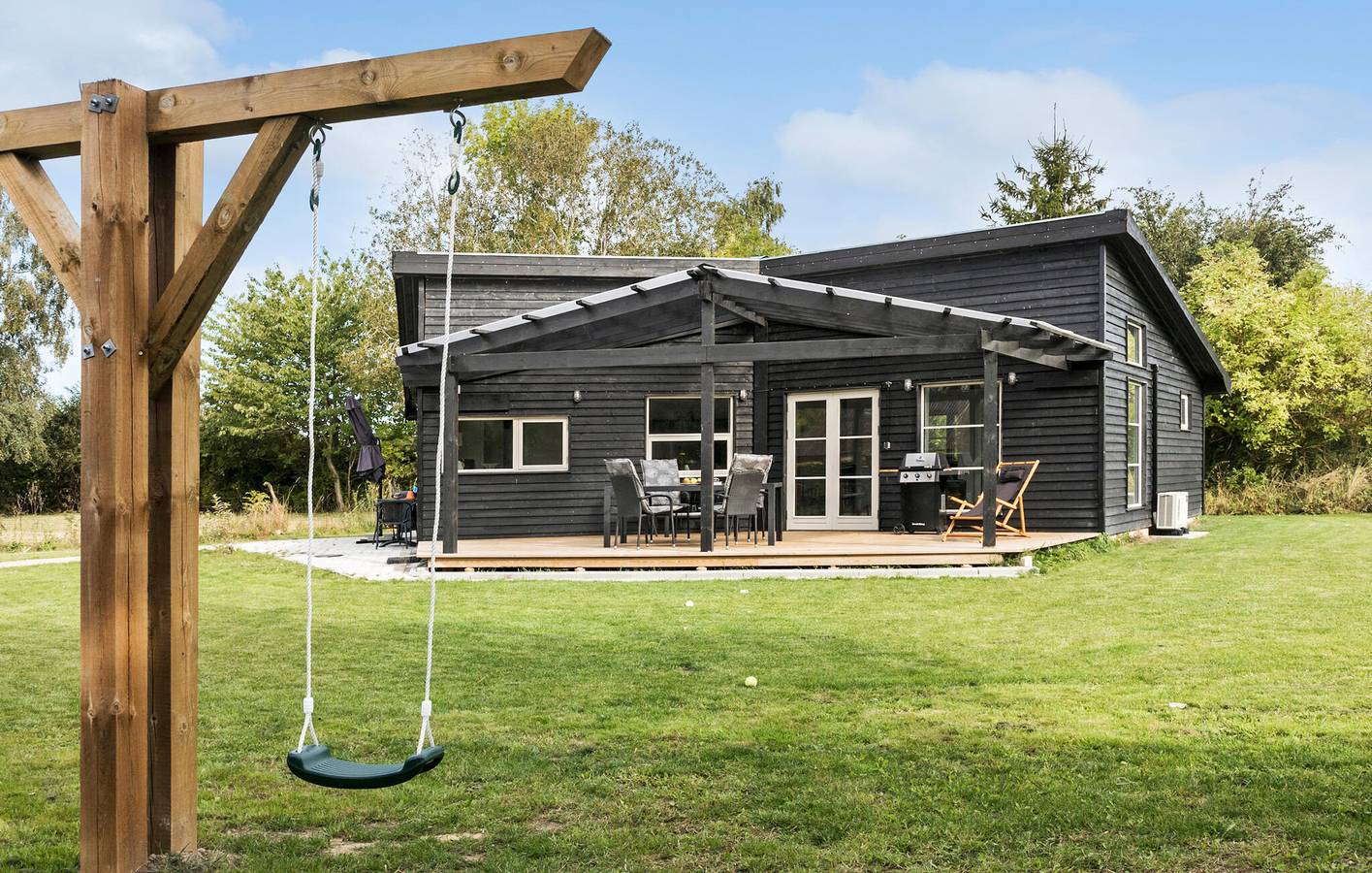Feriehus for 6 personer med jacuzzi in Bogø