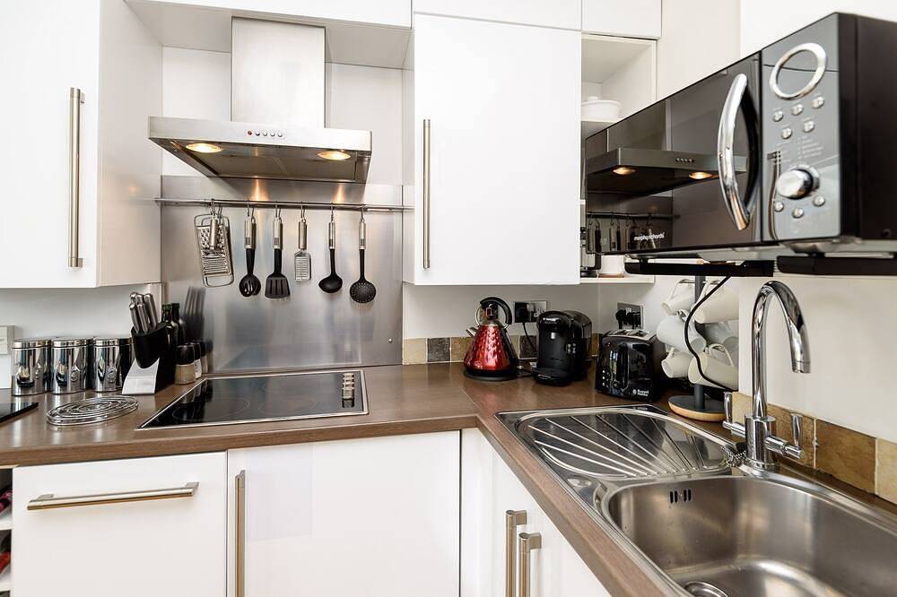 Beautiful one bedroom apartment with fabulous sea views. in Looe, Cornwall