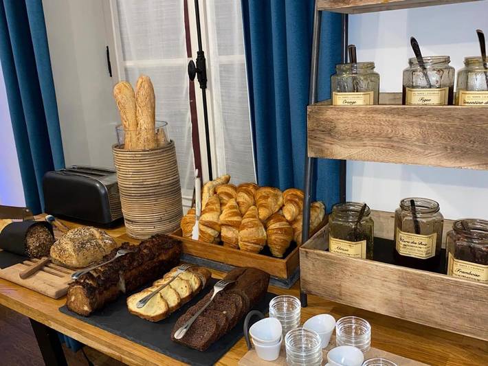 Hôtel pour 2 personnes, avec terrasse, animaux acceptés à Chantilly - 2