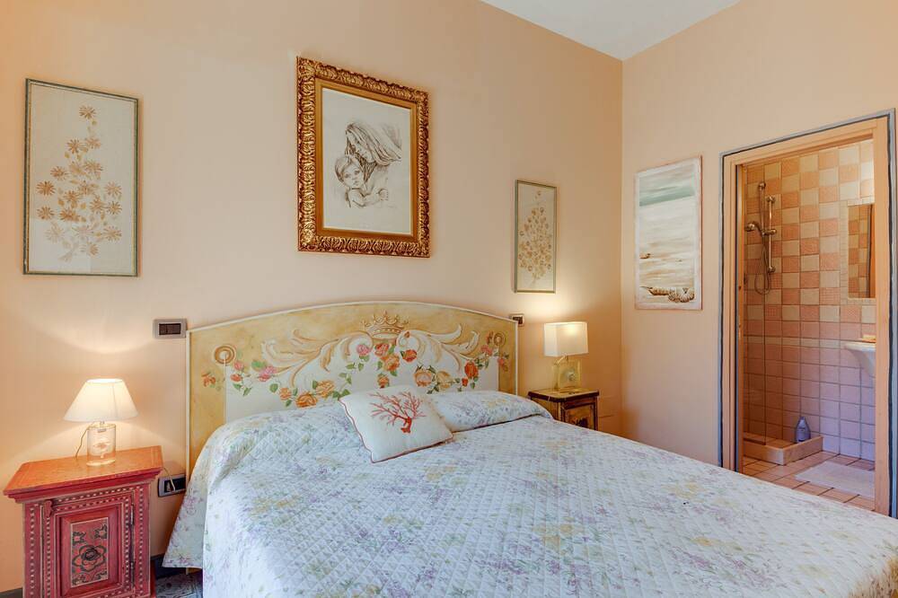 Ganze Wohnung, Elegante Wohnung im Grünen und mit großer Terrasse in Cervia, Ravenna Provinz