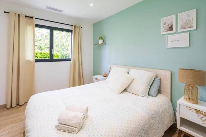 Location de vacances pour 6 personnes, avec jardin à Saint-Pierre-d'Irube