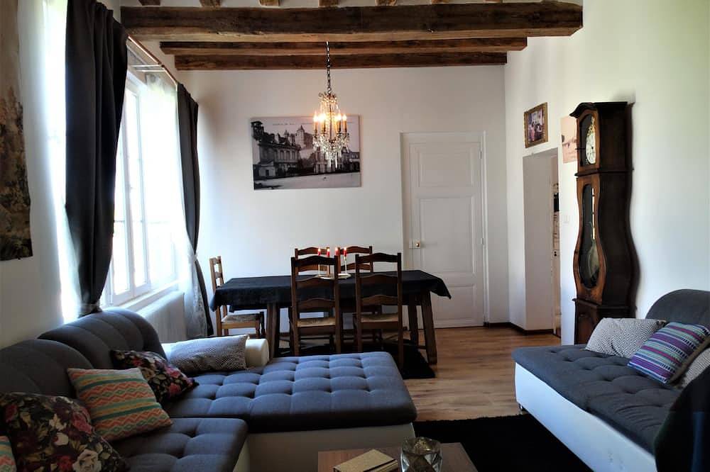 Geheel appartement, Splendid view of the Château and the Loire in Saumur, Loiredal