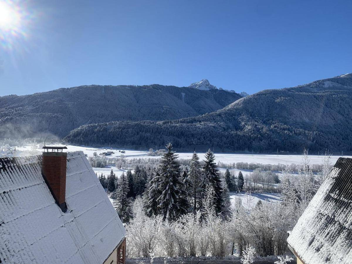 Das kleine Feriendorf in Gailtaler Alpen, Hermagor-Pressegger See