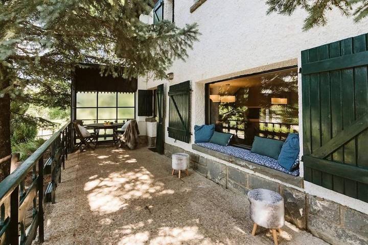 Location de vacances pour 8 personnes, avec terrasse et jardin dans Formigal - 4