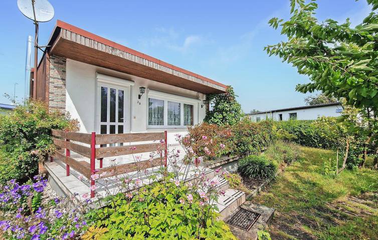 Ferienhaus für 3 Personen, mit Terrasse und Garten in Penzlin - 3
