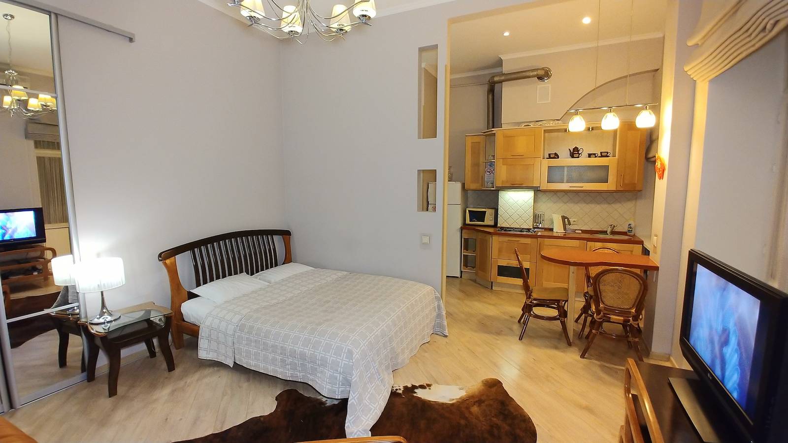 Ganze Wohnung, 31B, Yevhena Chykalenka Str, in Kiew, Rajon Schewtschenko