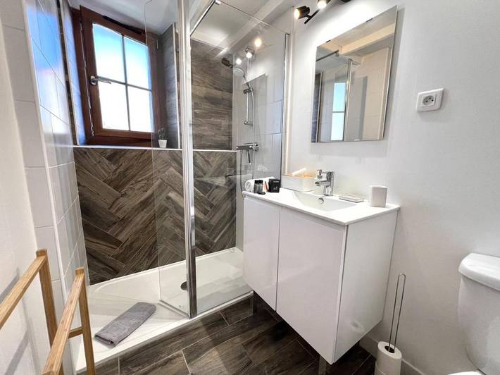 Gîte pour 5 personnes à Saint-Maximin-la-Sainte-Baume - 4