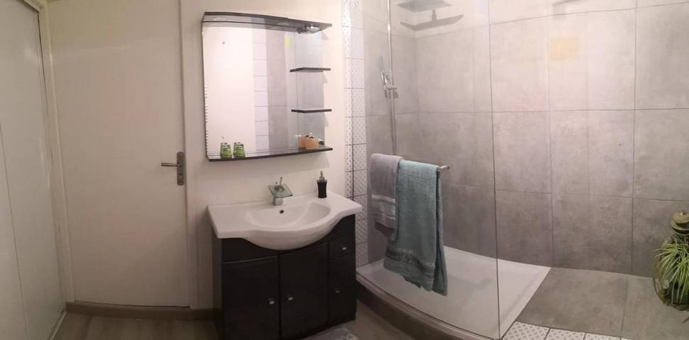 Chambre d’hôte pour 2 personnes, avec sauna dans La Chapelle-en-Lafaye