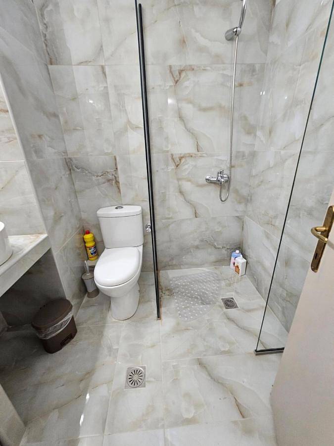 Gîte pour 3 personnes, avec balcon et vue à Serrès - 3