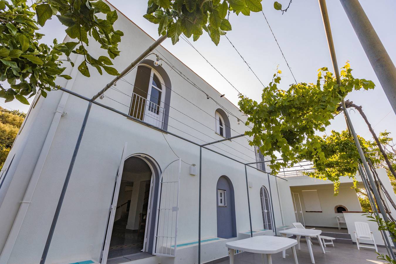 Villa 'Tina' with Wi-Fi and Air Conditioning in Patti, Messina Province