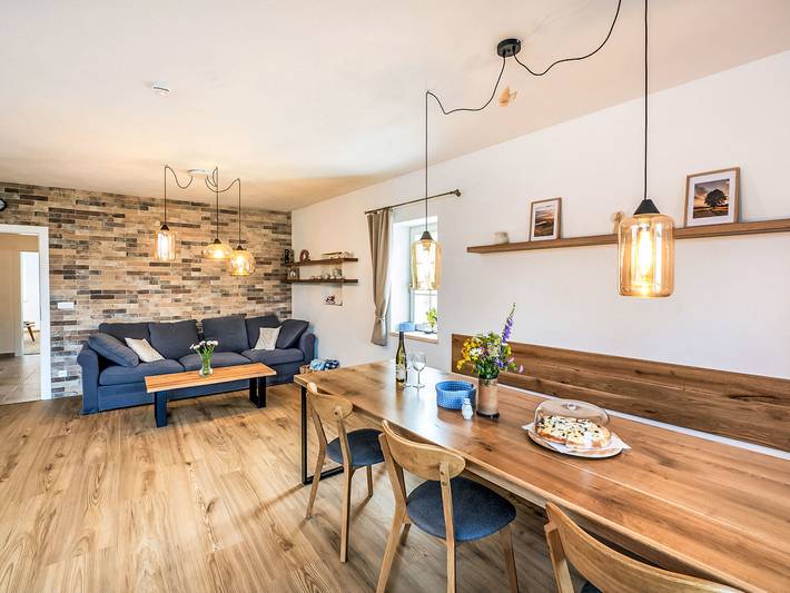 Ferienwohnung für 10 Personen, mit Terrasse und Garten sowie Sauna am Nationalpark Böhmerwald