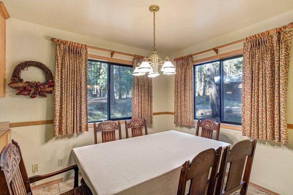 Cabin Twelve - Holen Sie sich Ihre Natur auf! in Wawona, Mariposa County