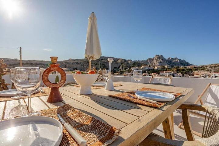 Villa pour 8 personnes, avec terrasse et vue, animaux acceptés