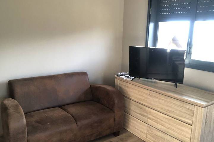 Chambre d’hôte pour 2 personnes, avec piscine dans Lac du Bourget - 3