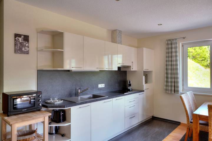 Ferienwohnung für 5 Personen, mit Balkon und Terrasse in Damüls - 3