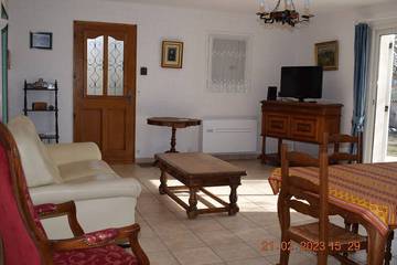 Cottage pour 5 personnes, avec terrasse et jardin, animaux acceptés à Vinon-sur-Verdon