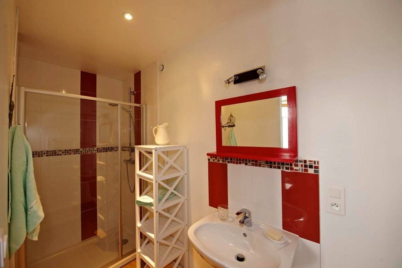 Triple Room with Private Bathroom in Esquibien, Audierne