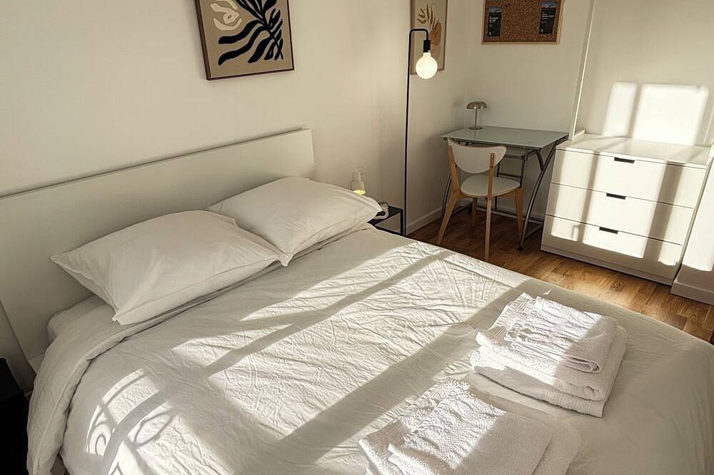 Appartement entier, Appartement lumineux en plein centre de Versailles à 5 min du Château ! in Versailles, Yvelines